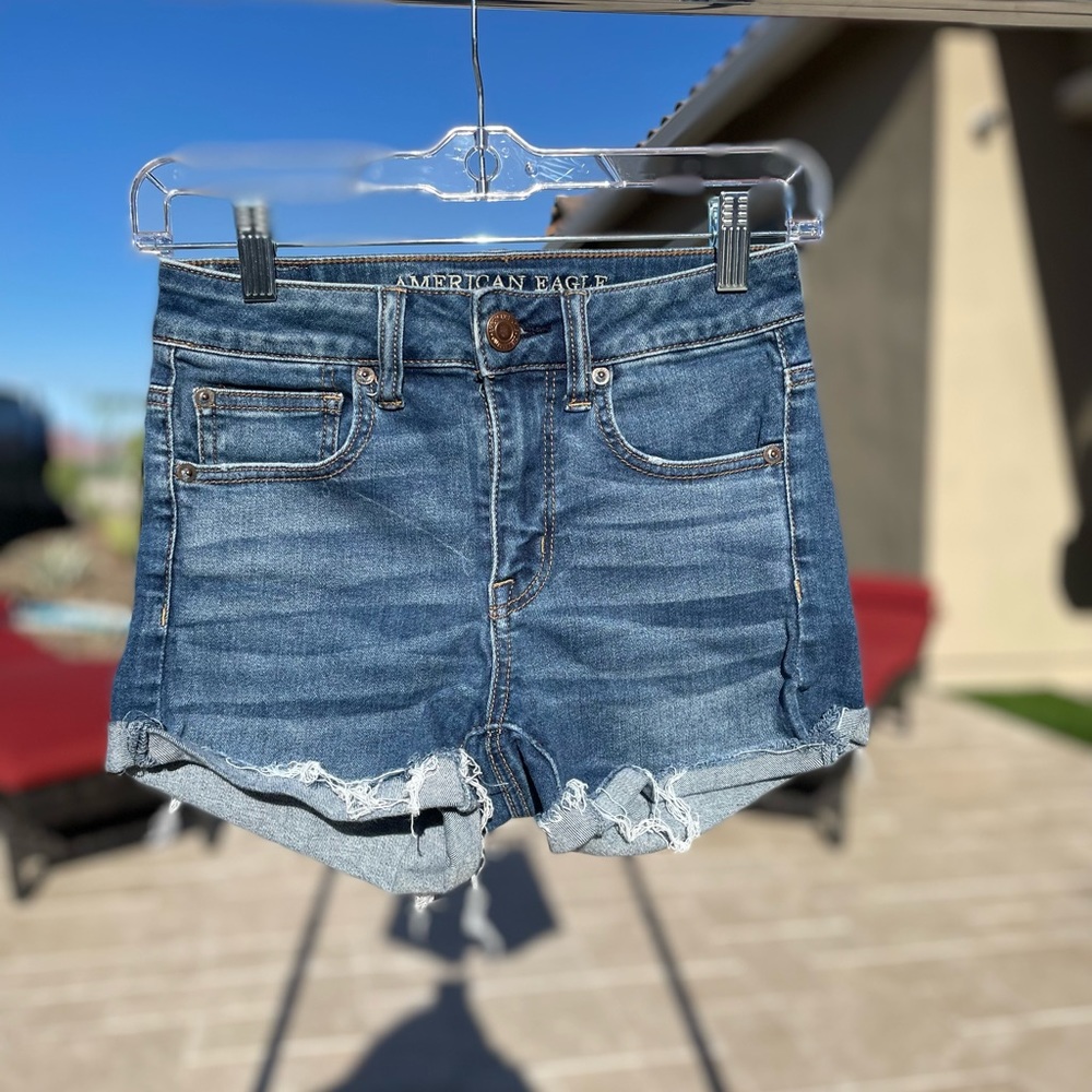 American Eagle Next Level Stretch Shorts size 2